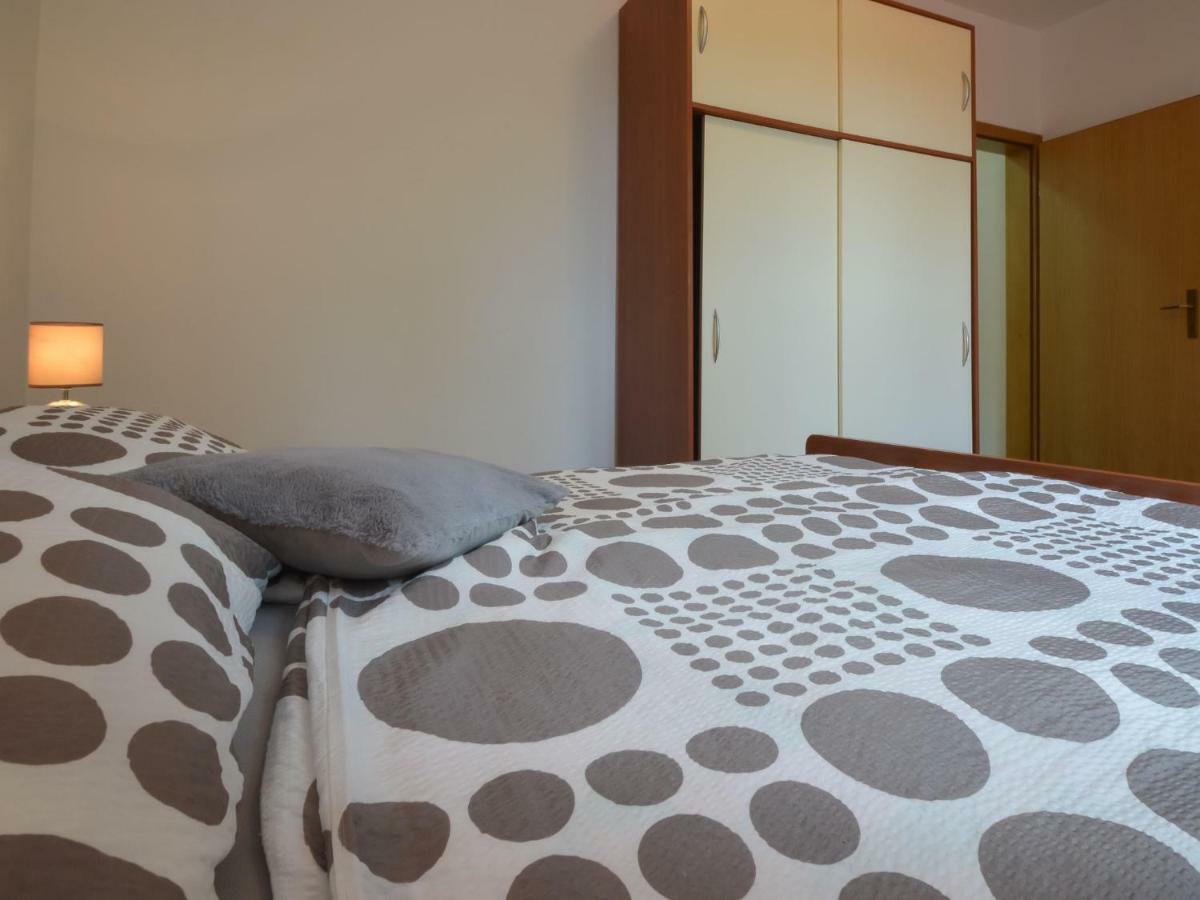 Apartment Mara-1 By Interhome Anić Exterior foto